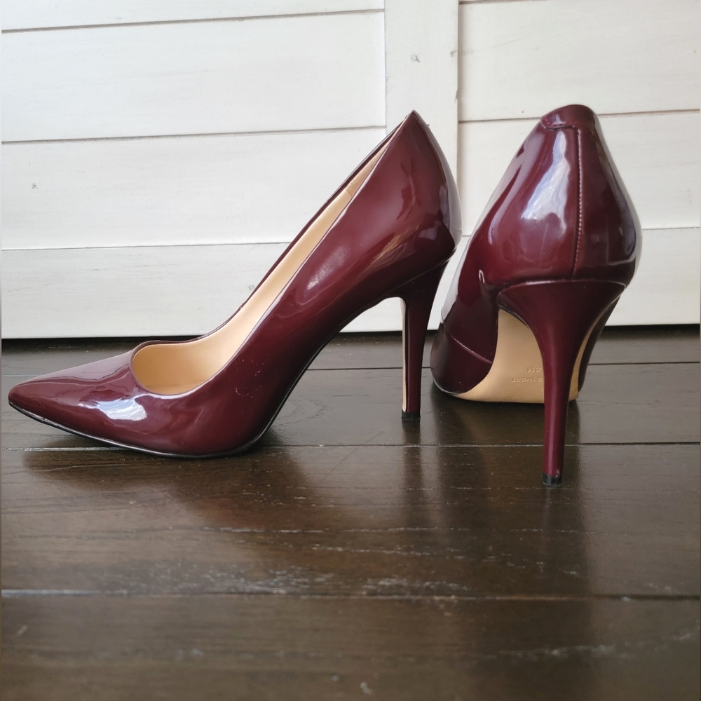 Nine West Maroon Pumps size 8